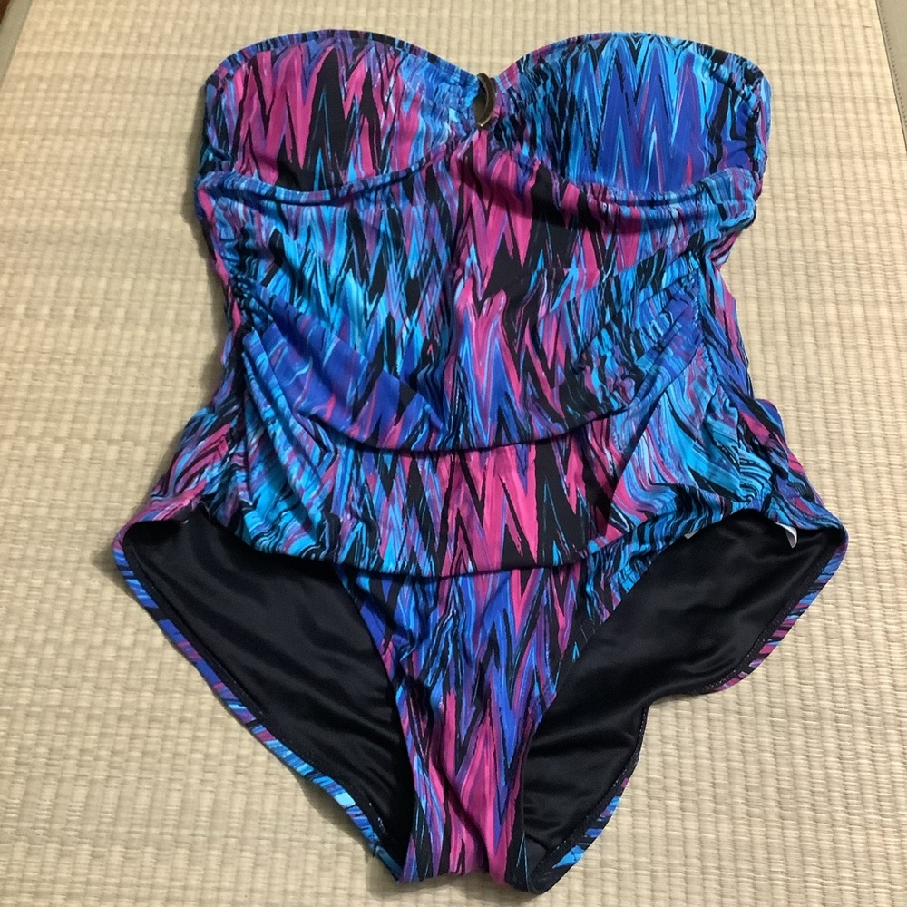 Vibrant Spanx One Piece Swimsuit Size 16 Multi Colored MISSING STRAP
